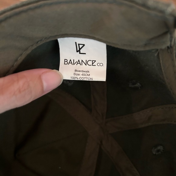 Infant hat bundle - Picture 4 of 7